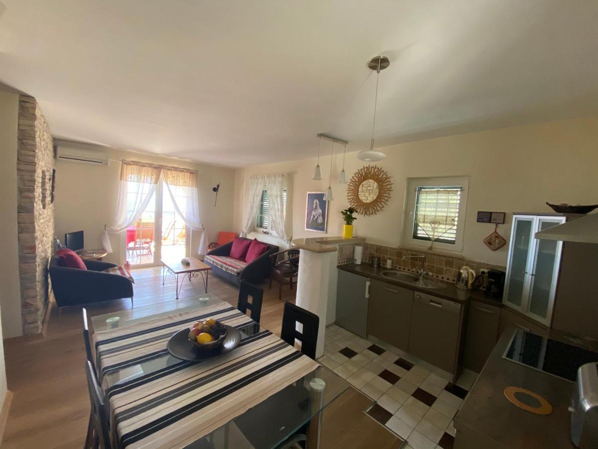 Apartments Serenity Супетар Экстерьер фото