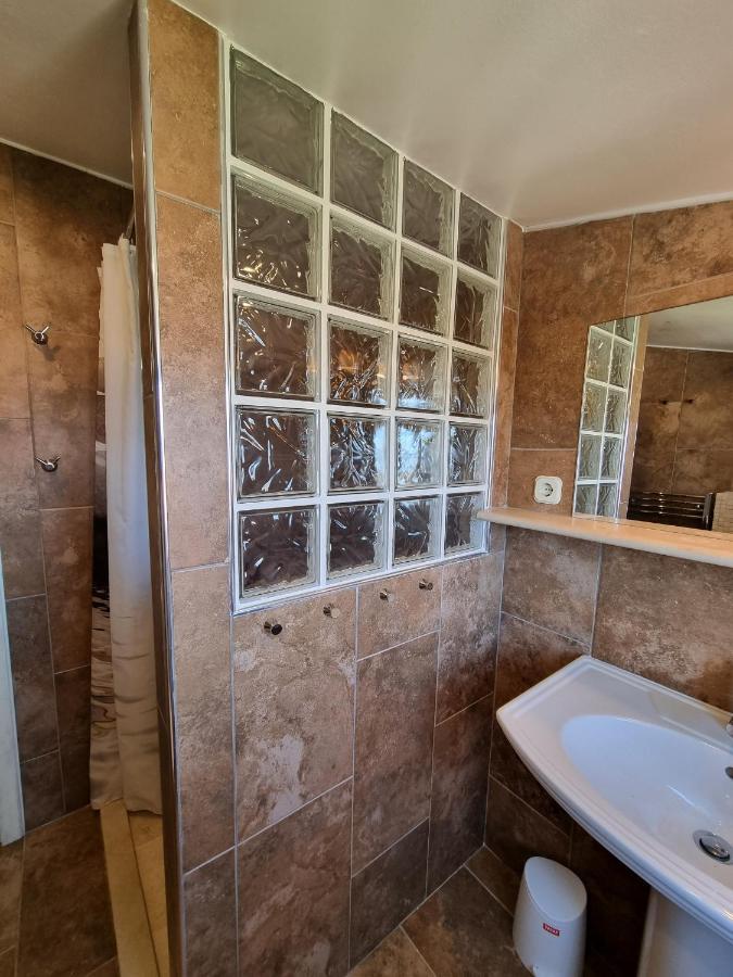 Apartments Serenity Супетар Экстерьер фото